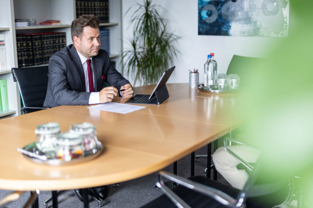 Notar Hannover Sascha Gramm Beurkundung Hannover Beglaubigung Notar in Hannover